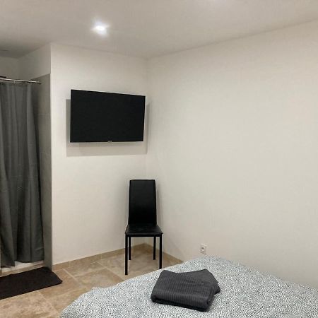 Mas Feuillade Logement Partage Nîmes Exterior foto